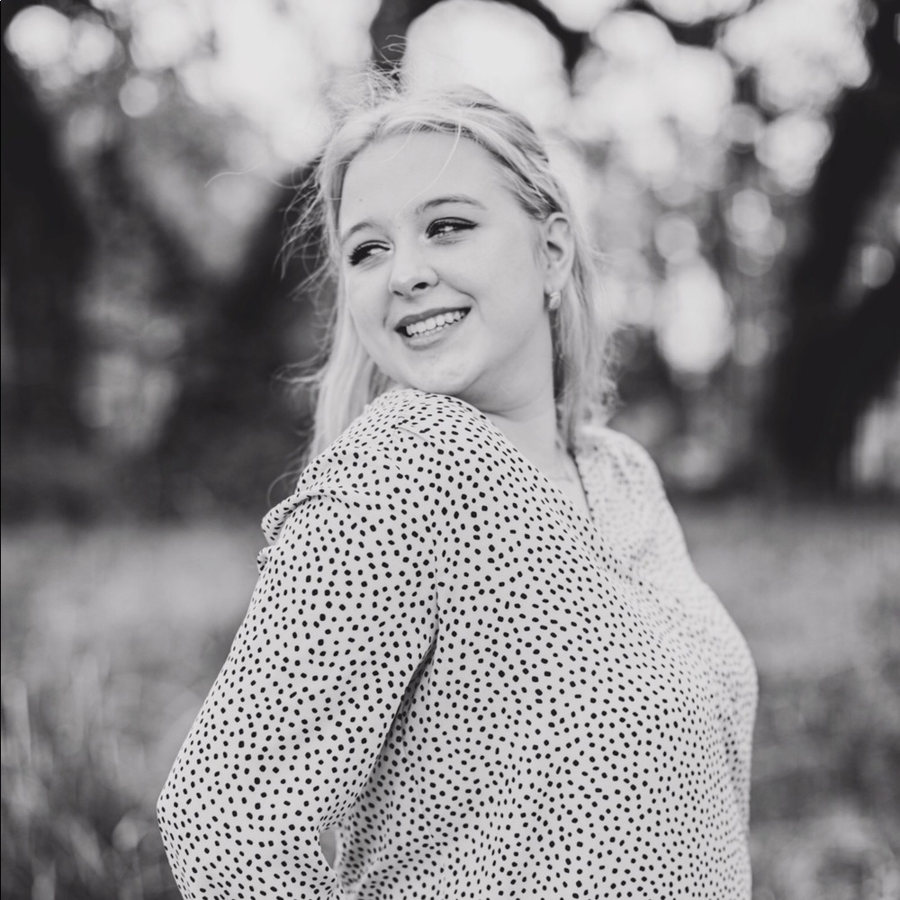 Meet your Posher, Maddie